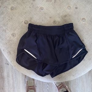 Hotty hot shorts 2.5' (size2)